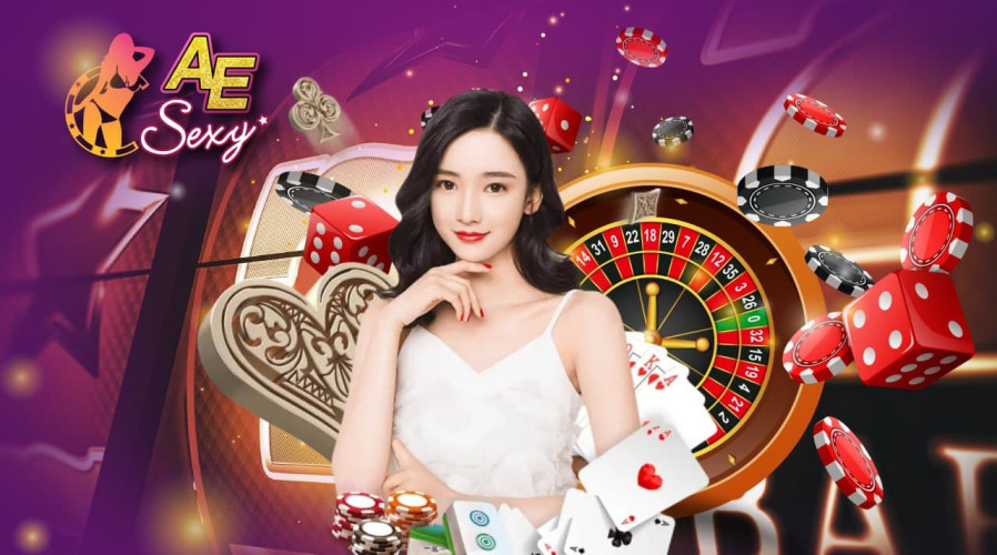 หญิงสาวในชุดสีขาวที่กำลังรอคอยให้บริการทุกท่านอยู่ที่ ae casino ผู้ให้บริการ บาคาร่าออนไลน์ที่มีคุณภาพที่สุด